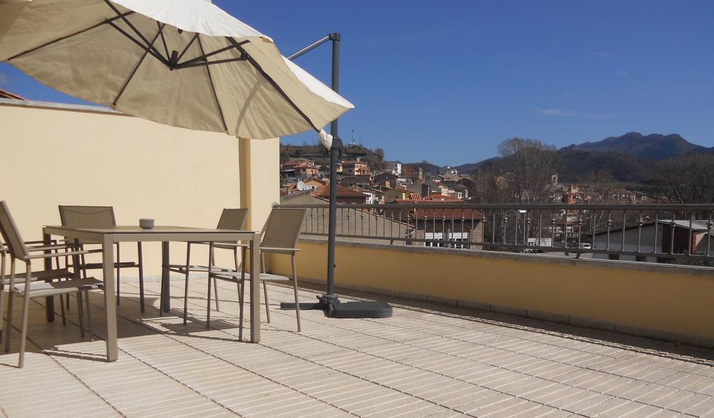 Apartament Sant Quirze De Besora Exteriör bild