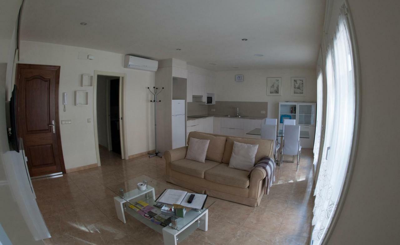 Apartament Sant Quirze De Besora Exteriör bild
